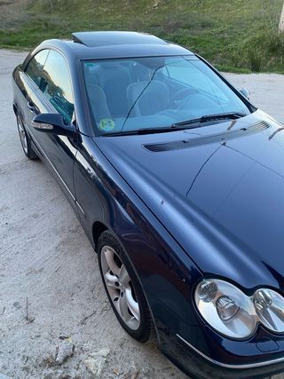 Mercedes-Benz  CLK 2003