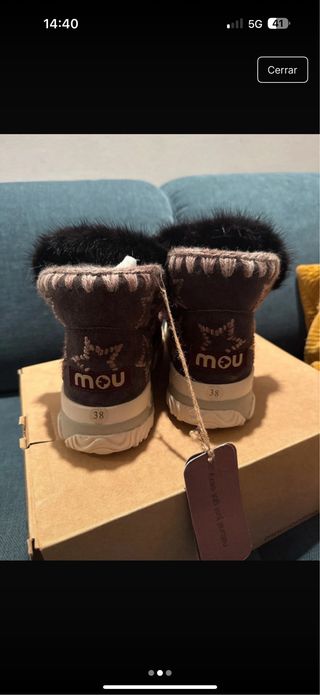 Botas MOU estrellas beige/gris