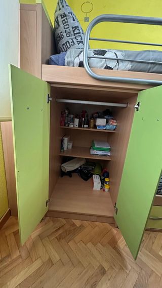 Dormitorio juvenil tren con cajones y escritorio