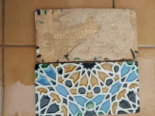 Pareja azulejos antiguos pintados a mano Sevilla