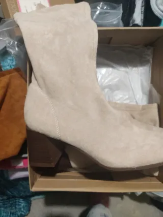 Botas altas mujer beige