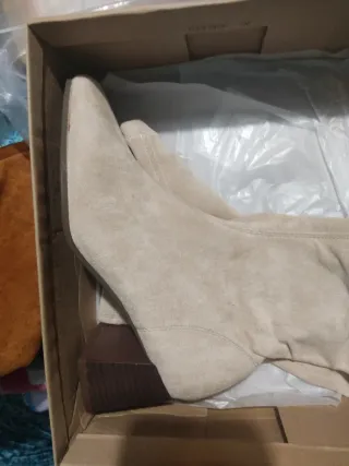 Botas altas mujer beige