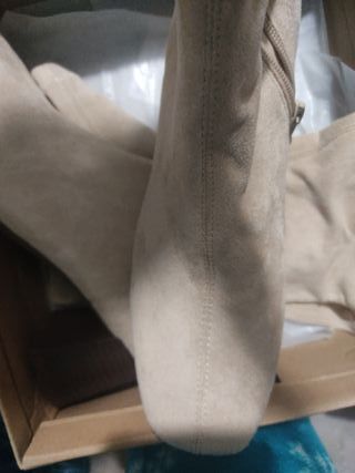 Botas altas mujer beige