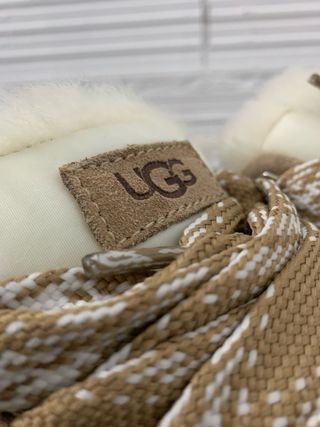 Zapatillas UGG Lowmel Beige Talla 38