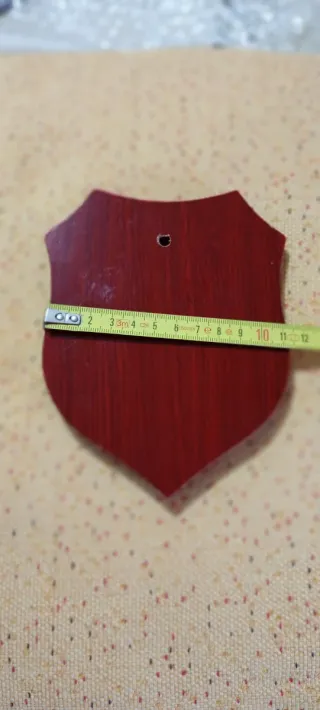 Cresta Nave Cavour (550) su Scudo Legno