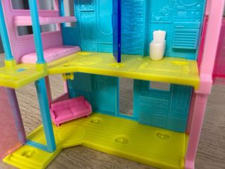 Casa Barbie Miniatura con Accesorios