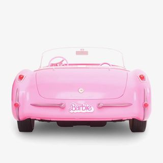 Barbie il film. Bambola Barbie e auto Corvette.