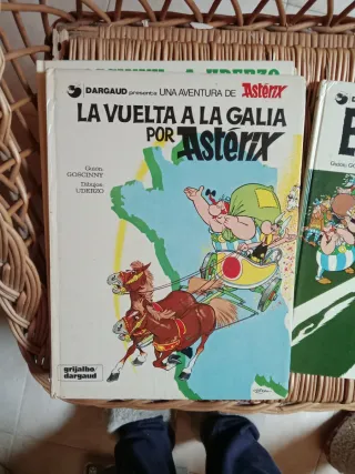 Tebeos de titin y Asterix