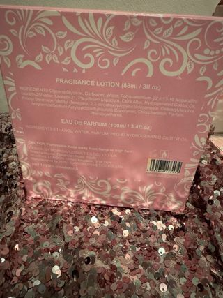 Set Perfume y Crema Corporal Yara