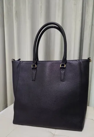 Borsa Trussardi Jeans nera con dettagli oro