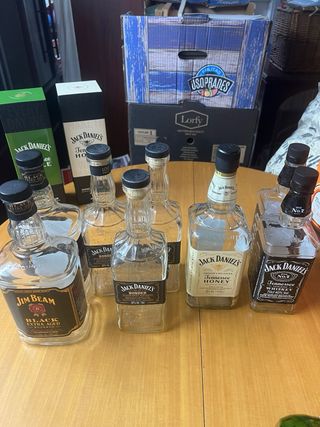 Bottiglie Vuote di Alcol Premium (Whisky, Tequila, Rum, Gin, Vodka)