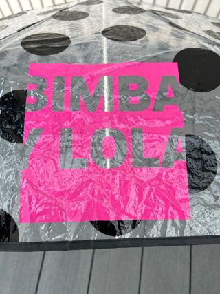 Paraguas Bimba y Lola lunares