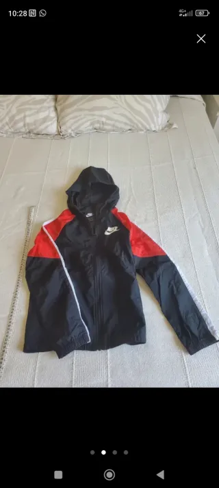 Chándal Nike Negro y Rojo Talla M niño 137/147