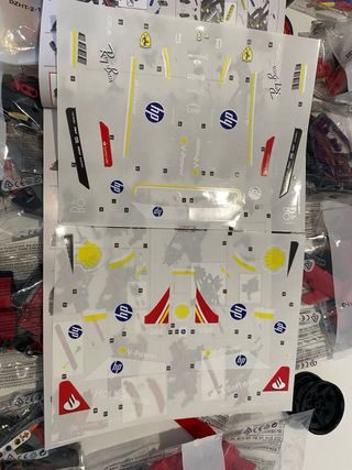 Set blocchi Technic Ferrari SF-24 1361 pezzi