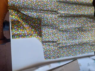 Tela estampada multicolor