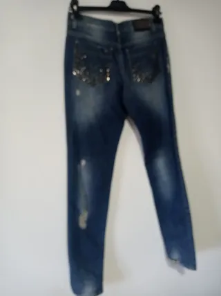 Jeans Versace con applicazioni