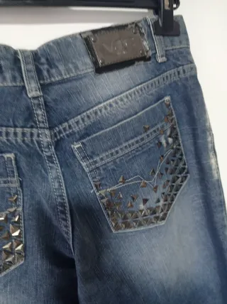 Jeans Versace con applicazioni