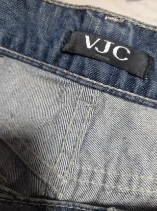 Jeans Versace con applicazioni