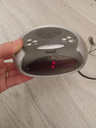 Radio Reloj Sami Digital Plata