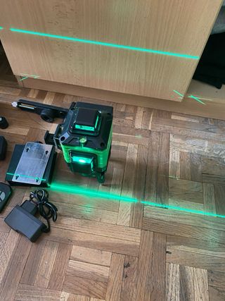 Nivel Láser Verde Maletín Accesorios