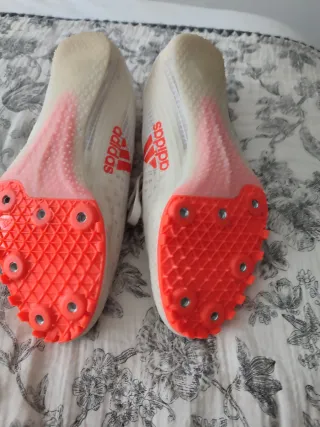 Zapatillas Clavos Velocidad Adidas Blancas Naranja