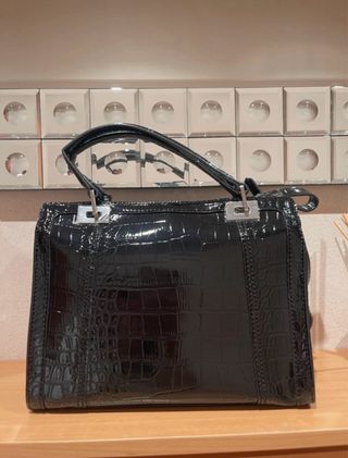 Bolso Guess Negro Cocodrilo