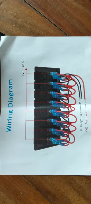 Panel de 8 Interruptores Marinos LED Verde