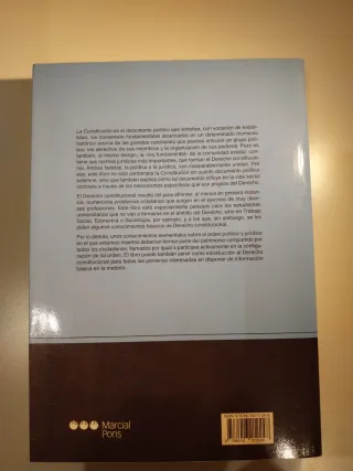 Elementos de derecho constitucional español