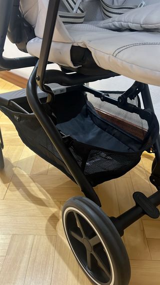 Silla de paseo Cybex .Su precio ha sido de 500€.