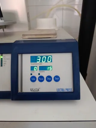 Horno de cerámica para prótesis dental