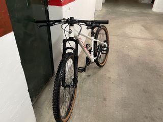 Bicicleta de Montaña Megamo Blanca