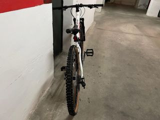 Bicicleta de Montaña Megamo Blanca