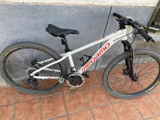 Bicicleta de Montaña Megamo Blanca