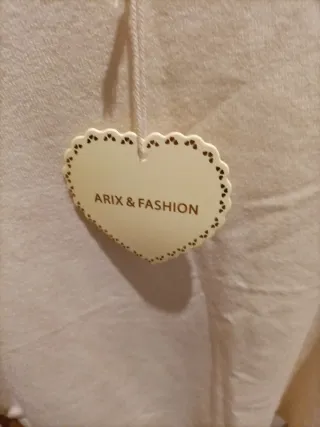 Jersey de mujer cuello alto beige