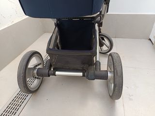 Carrito Mutsy capazo y silla paseo