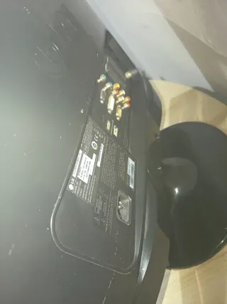 Monitor LG Flatron HD TV