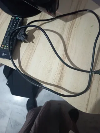 Monitor LG Flatron HD TV