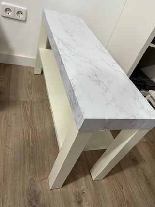Banco pequeño estilo mármol