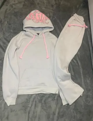 Chándal Central Cee Syna World Gris/Rosa