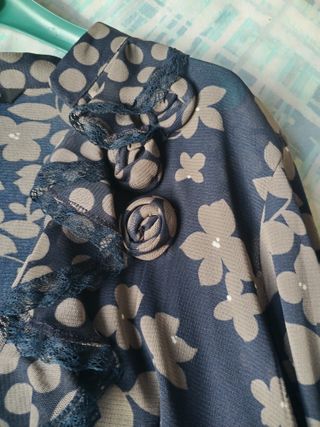 Camicetta fantasia floreale tg. 44