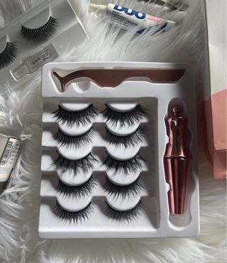 Set Pestañas Postizas y Accesorios