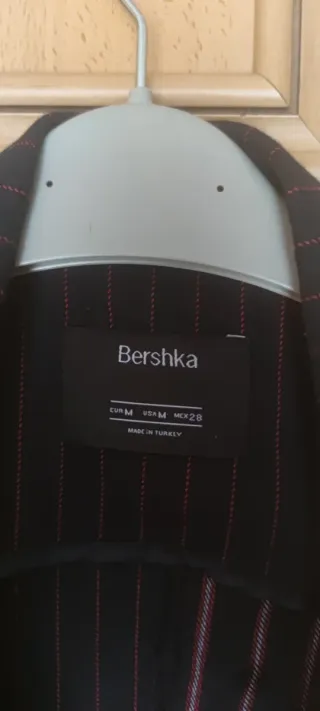 Chaleco Vestido Bershka Rayas azul marino y rojo