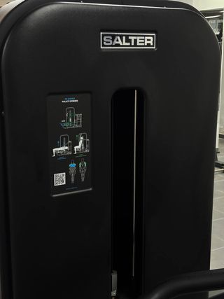 Máquina profesional de remo sentado (Seated Row) S