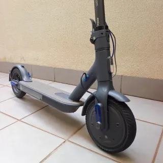 Xiaomi Mi Electric Scooter 3 en buen estado.