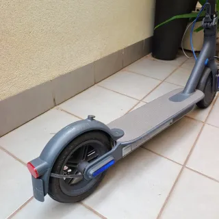Xiaomi Mi Electric Scooter 3 en buen estado.