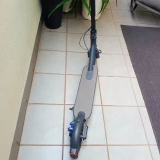 Xiaomi Mi Electric Scooter 3 en buen estado.