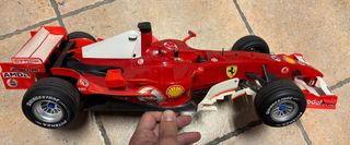 Ferrari radiocomando con batteria e caricatore