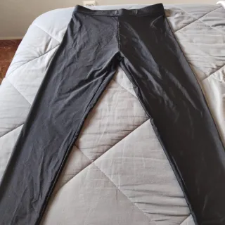 Leggings brillantes negros