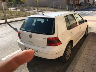 Volkswagen Golf 1998