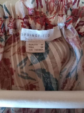 Blusa vaporosa estampado floral